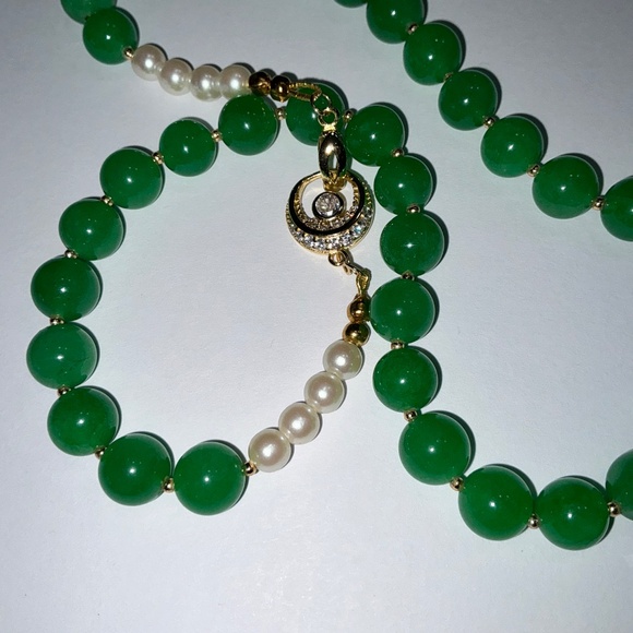 Vintage Jadeite & Pearl Statement Necklace – Art Deco Style Pendant, Double Halo - Picture 7 of 9